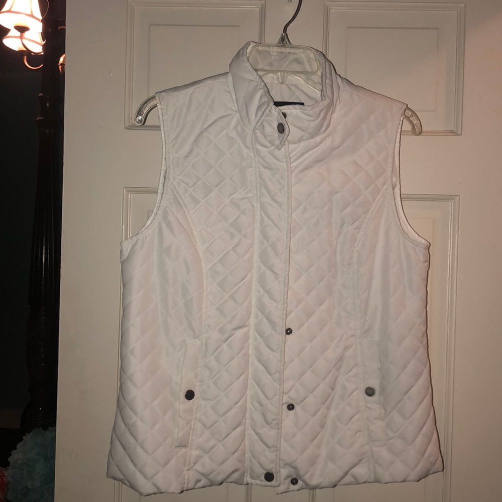 Nine West vest size M